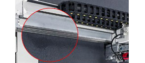 Integrated molding X-axis beam